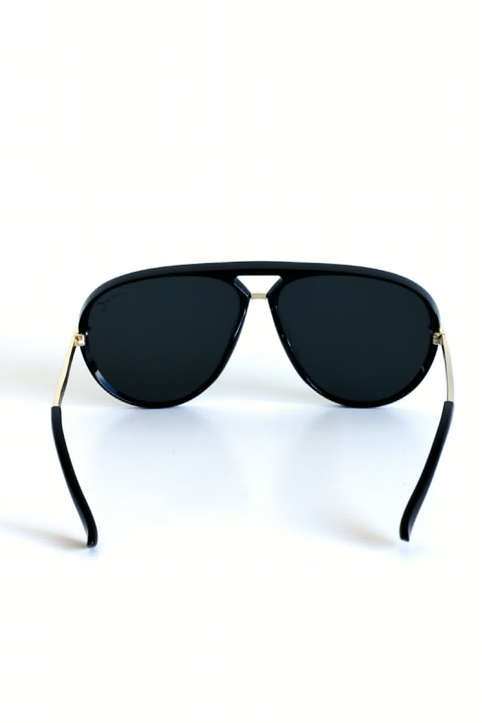 ETERNA | BLACK GLASSES